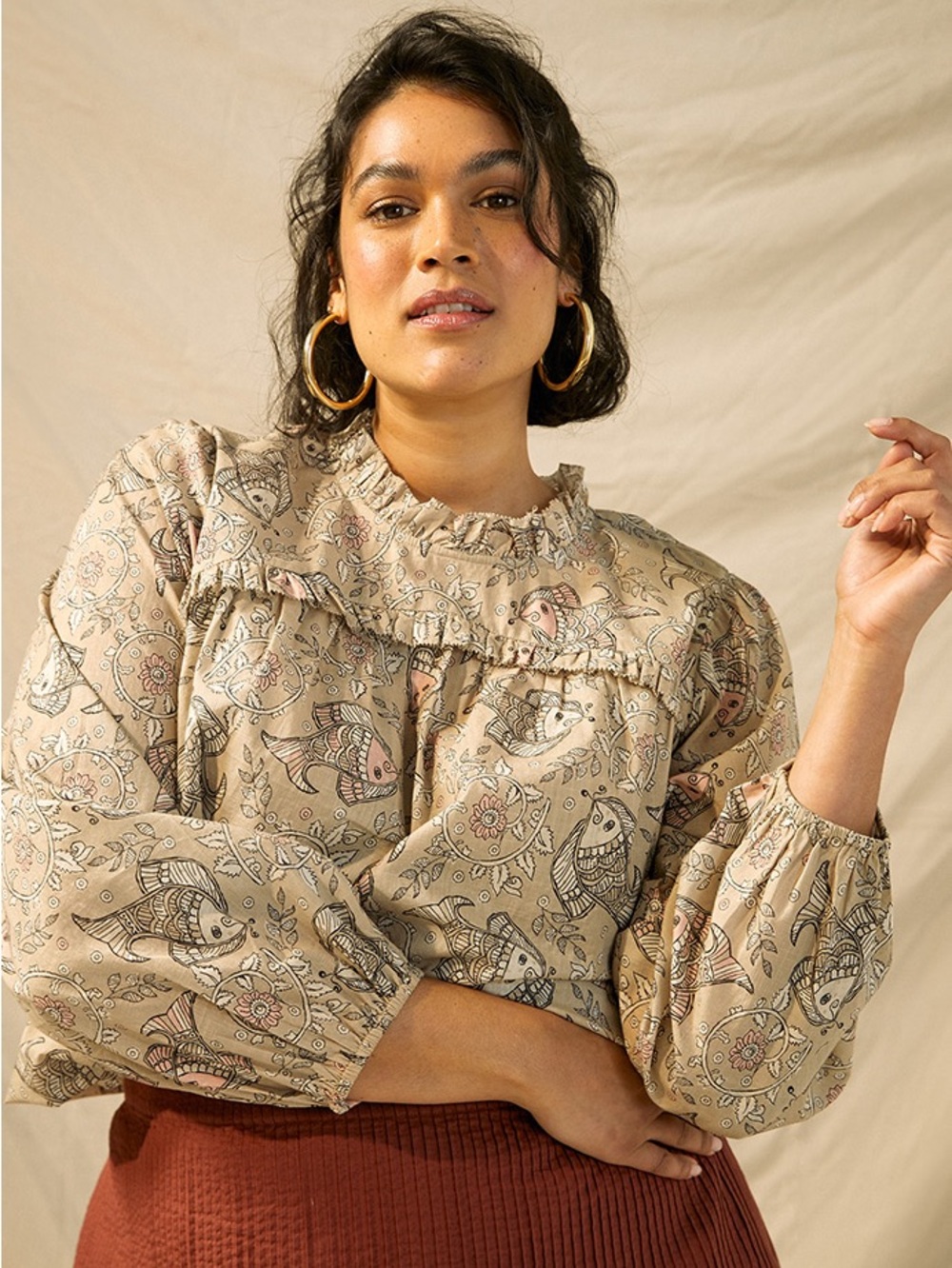 LETMEBE Fish Ruffle Blouse